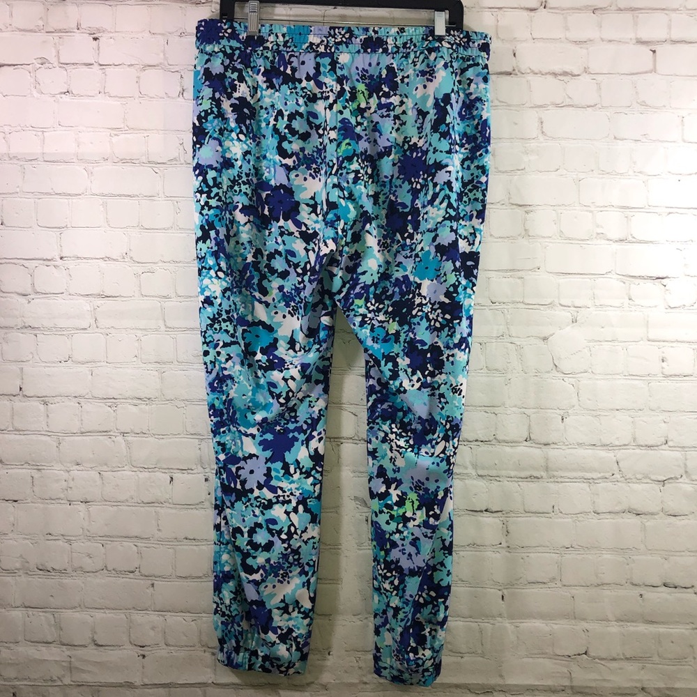 New York & Company Jogger Size Large - Picture 4 of 11